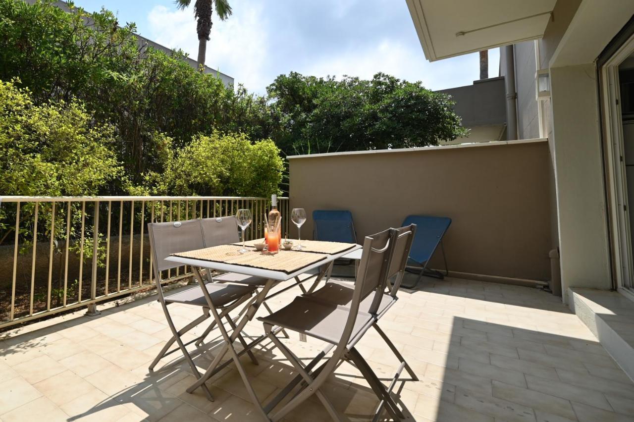 Residence La Menado Кавалере-сюр-Мер Екстериор снимка