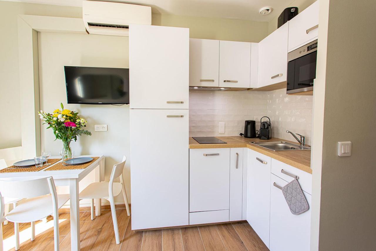 Residence La Menado Кавалере-сюр-Мер Екстериор снимка