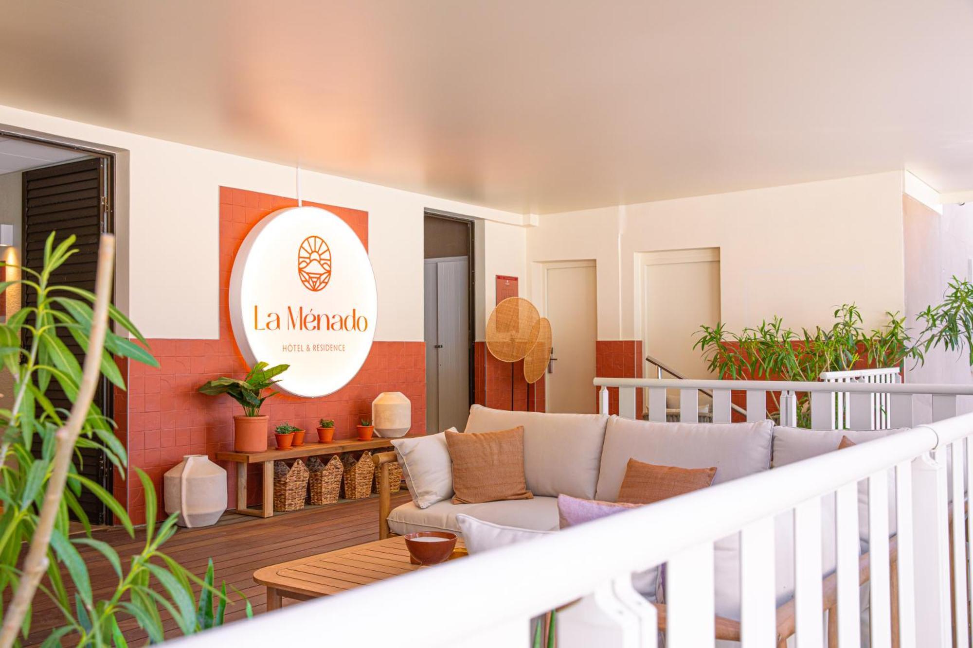 Residence La Menado Кавалере-сюр-Мер Екстериор снимка