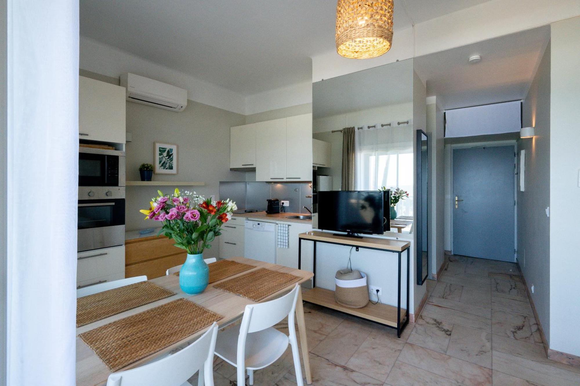 Residence La Menado Кавалере-сюр-Мер Екстериор снимка